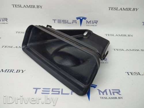 Воздухозаборник Tesla model 3 2020г. 1092162-00 - Фото 1