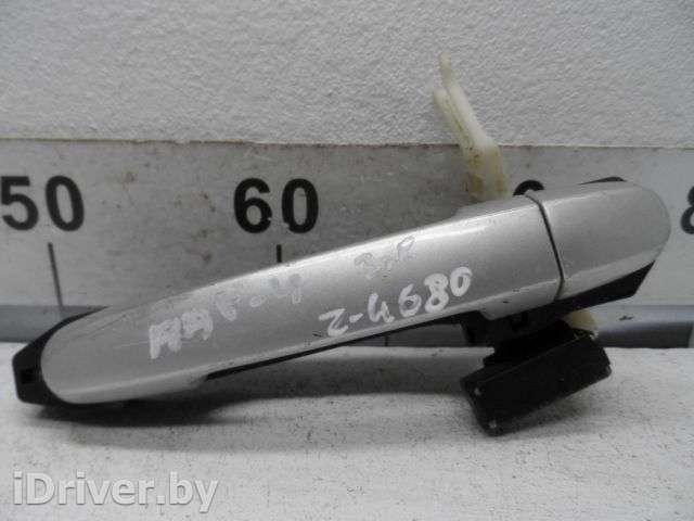 Ручка наружная задняя правая Toyota Rav 4 2 2003г.  - Фото 1