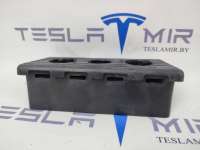 Опора под домкрат (поддомкратная подушка) Tesla model S 2014г. 1009124-00 - Фото 2