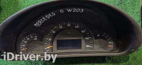 Щиток приборов (приборная панель) Mercedes C W203 2002г. 88311323 - Фото 1