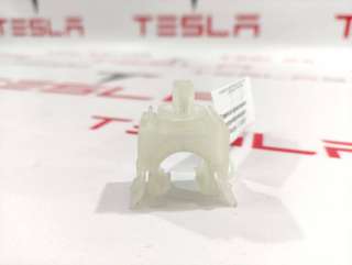 Клипса Tesla model 3 2020г. 1103283-00-E - Фото 2
