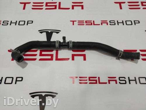 Патрубок (трубопровод, шланг) Tesla model S 2015г. 1028540-00-A - Фото 1