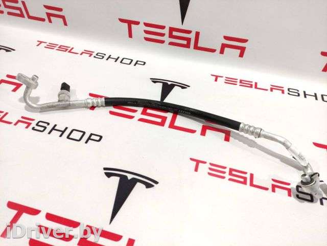 Трубка кондиционера Tesla model 3 2019г. 1092158-00-F - Фото 1