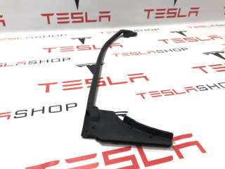 Уплотнитель Tesla model S 2015г. 1005421-00-D - Фото 2