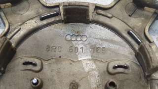 Колпачок литого диска Audi Q5 1 2012г.  - Фото 4