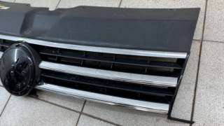 Молдинг (рамка) решетки радиатора Volkswagen Caravelle T6 2018г.  - Фото 4