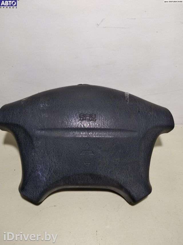Подушка безопасности (Airbag) водителя Mitsubishi Colt 5 1995г.  - Фото 1