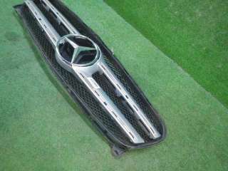 Решетка радиатора Mercedes GLA X156 2014г. A1568801200 - Фото 2