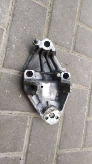 Кронштейн двигателя Renault Kangoo 1 2000г. 8200058060 - Фото 3
