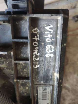 Вентилятор радиатора Mercedes Vito W638 1999г.  - Фото 4