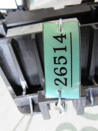 Ручка двери передней наружная правая Mercedes B W246 2012г. A2047602234 - Фото 5
