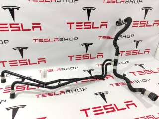 Патрубок радиатора Tesla model 3 2019г. 1077579-00-E,1087957-00-A - Фото 3
