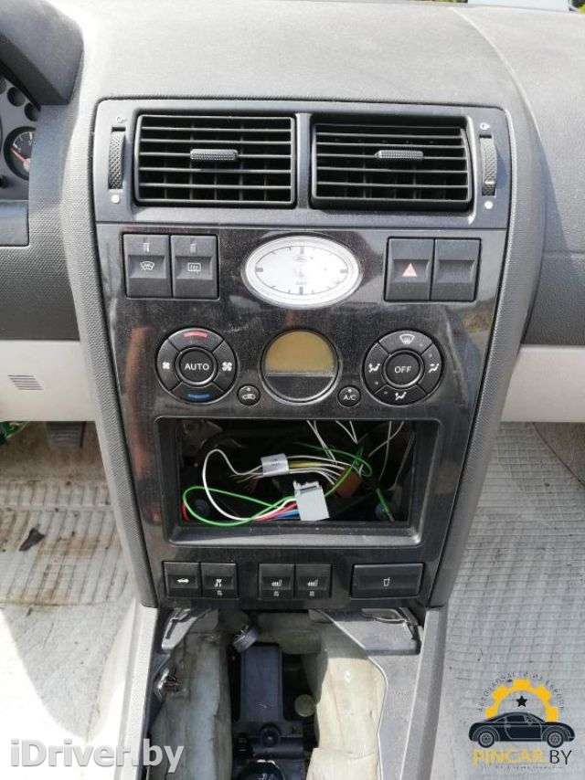 Кнопка подогрева лобового стекла Ford Mondeo 3 2003г.  - Фото 1