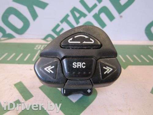 Кнопка (выключатель) Nissan Almera Tino 2003г.  - Фото 1