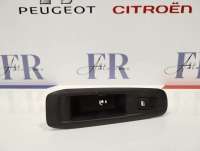  Кнопка стеклоподъемника заднего правого  к Peugeot 308 2 Арт E7985143