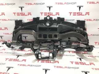 Накладка декоративная центральной консоли Tesla model X 2019г. 1003326-00-G,1011184-00-A - Фото 3