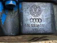 Заслонка дроссельная Volkswagen Caddy 1 2007г. 03G 128 063 G - Фото 2