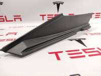 1016334-00-E Молдинг крышки багажника к Tesla model S Арт 9888523