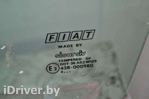 Стекло двери передней левой Fiat Punto 1 1998г.  - Фото 1