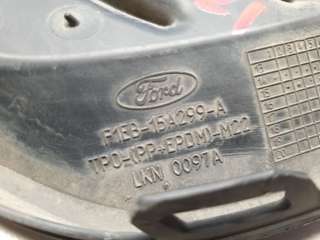 1873304 Решётка в бампер левая Ford Focus 3 Арт Z210436