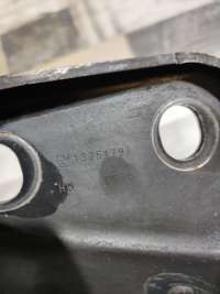 Кронштейн крепления балки подвески Opel Zafira C 2010г. 13251792,13251793 - Фото 2