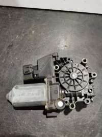  Моторчик стеклоподъемника передний правый к Audi A6 C5 (S6,RS6) Арт 38975331