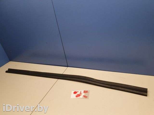 Накладка стекла передней левой двери Lexus RC 2014г. 6817224030 - Фото 1
