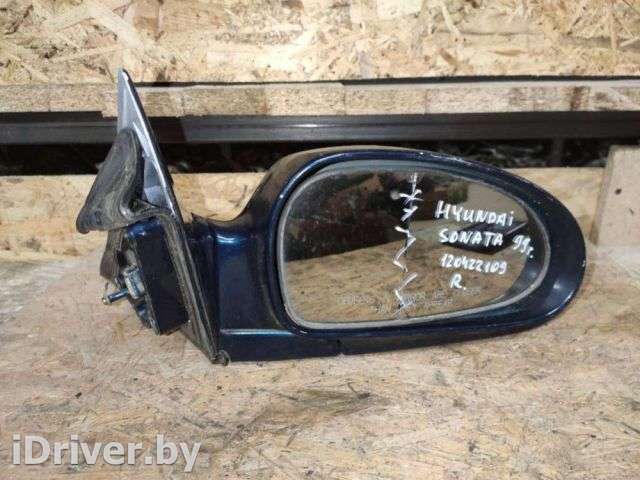 Зеркало правое Hyundai Sonata (EF) 1998г.  - Фото 1