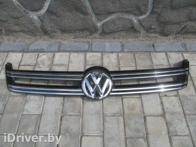 Накладка на решетку радиатора Volkswagen Tiguan 2 2008г.  - Фото 1
