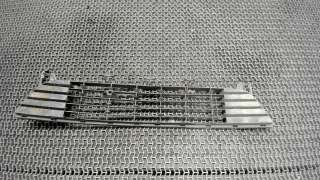 Заглушка (решетка) в бампер Audi TT 1 2000г.  - Фото 2