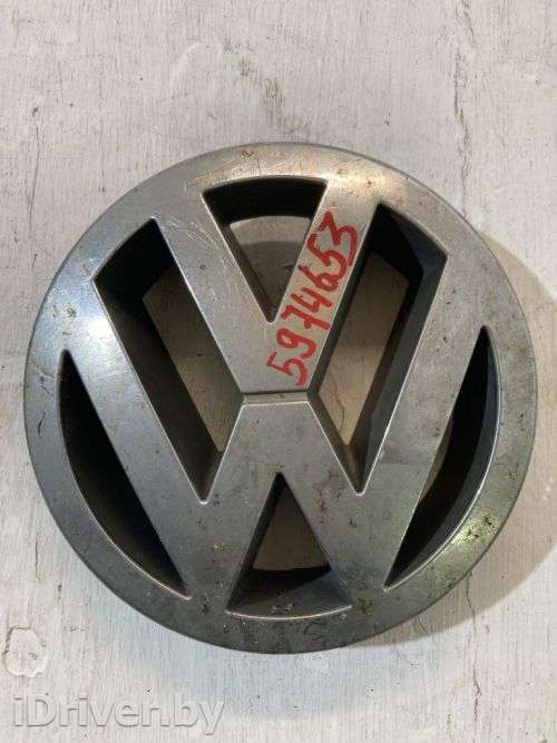 Эмблема Volkswagen Touareg 1 2003г. 7L6853601A - Фото 1