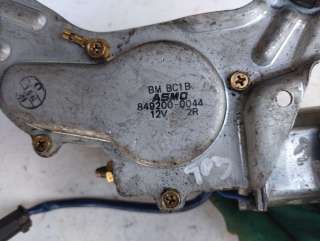 Моторчик заднего стеклоочистителя (дворника) Mazda 323 F 1998г. 8492000044 - Фото 3