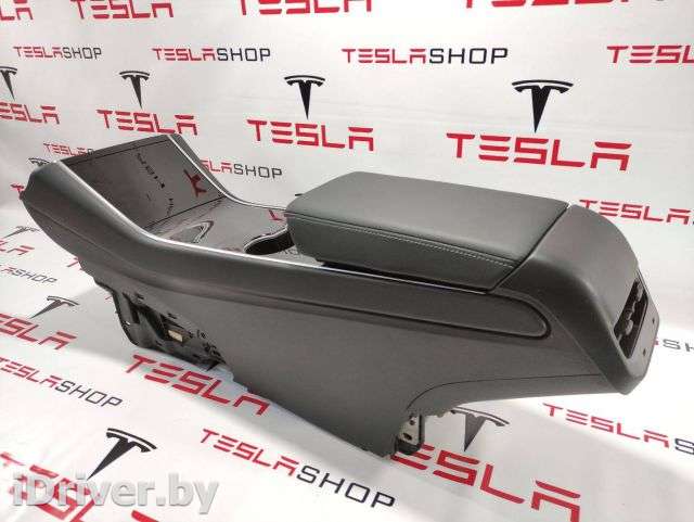 Вещевой ящик центральной консоли Tesla model 3 2020г. 1137427-00-C - Фото 1