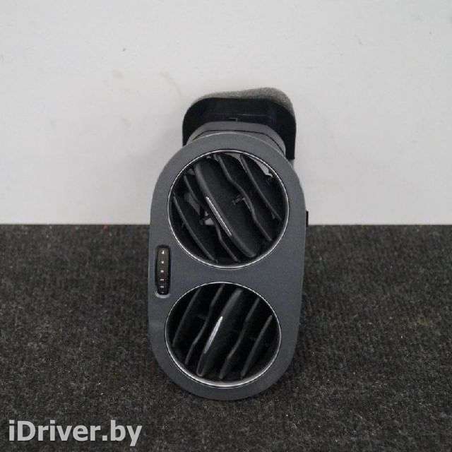 Дефлектор обдува салона Volkswagen Golf PLUS 1 2007г. 5M0819759 , art176051 - Фото 1