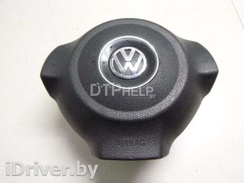 Подушка безопасности в рулевое колесо Volkswagen Jetta 5 2007г. 1KM880201E81U - Фото 1