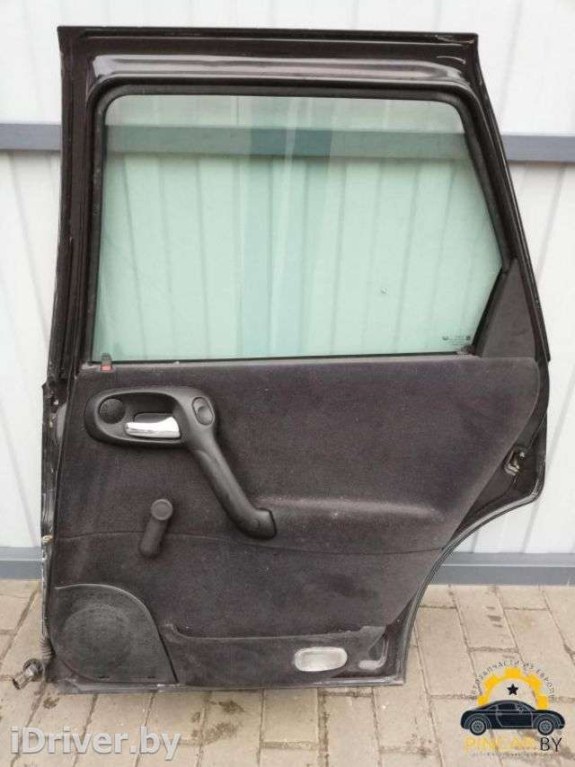 Обшивка двери задней правой (дверная карта) Opel Vectra B 2001г.  - Фото 1