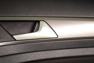 Обшивка двери задней правой (дверная карта) Volkswagen Golf 7 2014г. 5G6867212DH , art601991 - Фото 3