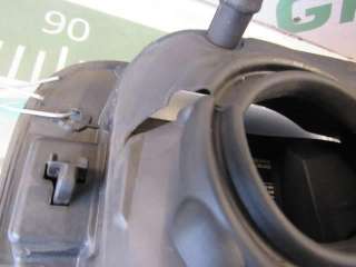 Лючок бензобака Mercedes S W221 2006г. A2216300067 - Фото 4