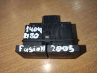 Кнопка обогрева заднего стекла Ford Fusion 1 2005г.  - Фото 4