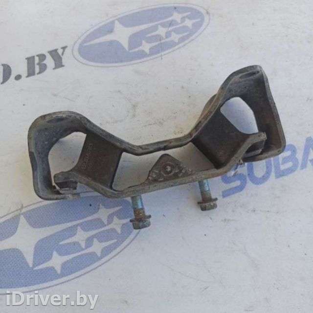 Подушка крепления кпп Subaru Forester SF 2000г.  - Фото 1