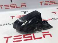 Монитор Tesla model S 2016г. 1105487-00-E - Фото 2