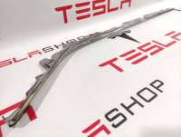 1097165-00-E Накладка декоративная центральной консоли Tesla model Y Арт 9888315, вид 2