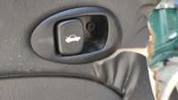  Кнопка открытия багажника к Hyundai Sonata (Y3) Арт 29270620