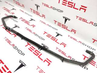 1006252-00-F Патрубок (трубопровод, шланг) Tesla model S Арт 9890923