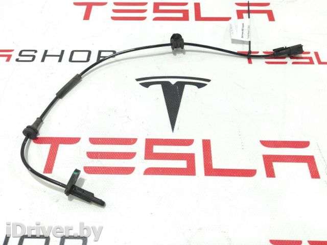 датчик ABS Tesla model 3 2020г. 1044771-00-D,1188771-00-A - Фото 1