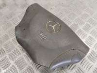 Подушка безопасности водителя Mercedes Vito W638 2001г.  - Фото 2