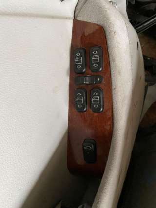  Кнопка стеклоподъемника переднего левого к Mercedes S W220 Арт 28802828