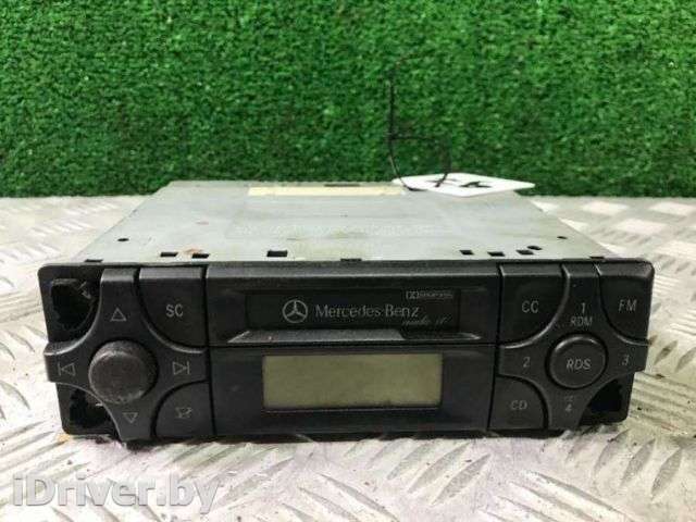 Магнитола (аудио система) Mercedes E W210 1996г.  - Фото 1