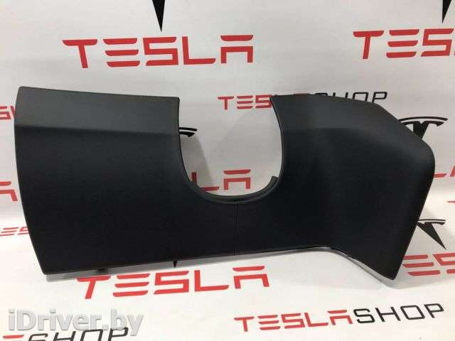 Накладка декоративная на торпедо Tesla model S 2015г. 1002405-08-F - Фото 1