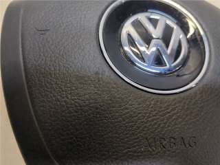 Подушка безопасности водителя Volkswagen Touareg 2 2011г. 7P6880201D - Фото 2